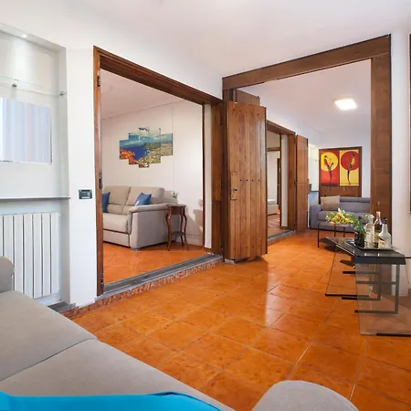 Villa Indipendente Panoramica, Terrazze E Giardino Massa Lubrense